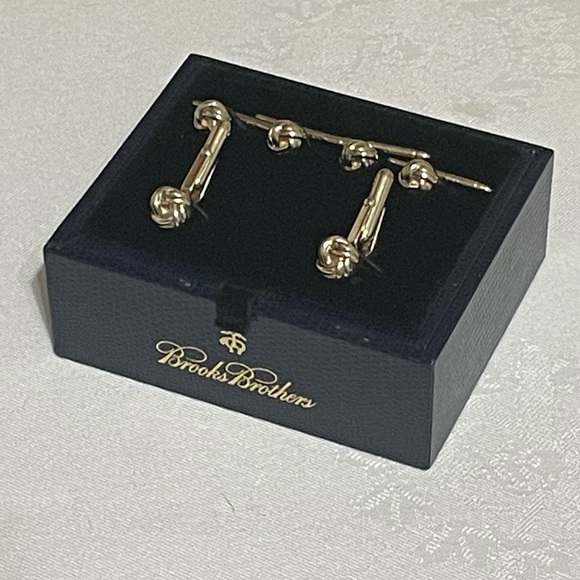 Brooks Brothers cuff link and stud set - Picture 3 of 5